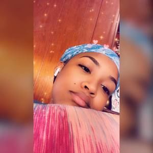 Meet your Posher, Nashalia